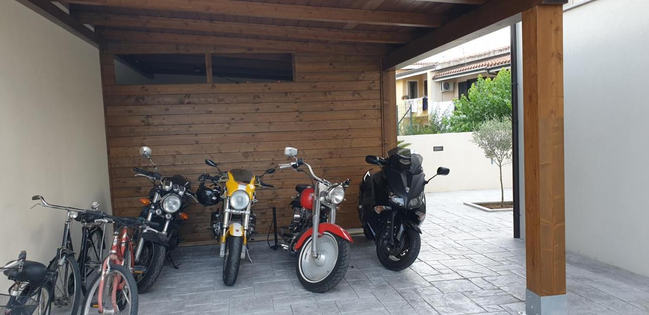 B&B Il Viaggiatore Tortoli Exterior photo